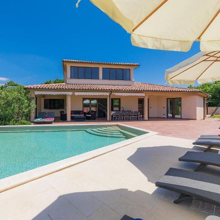 Holiday Home Andrea - Pul463 By Interhome Šišan المظهر الخارجي الصورة